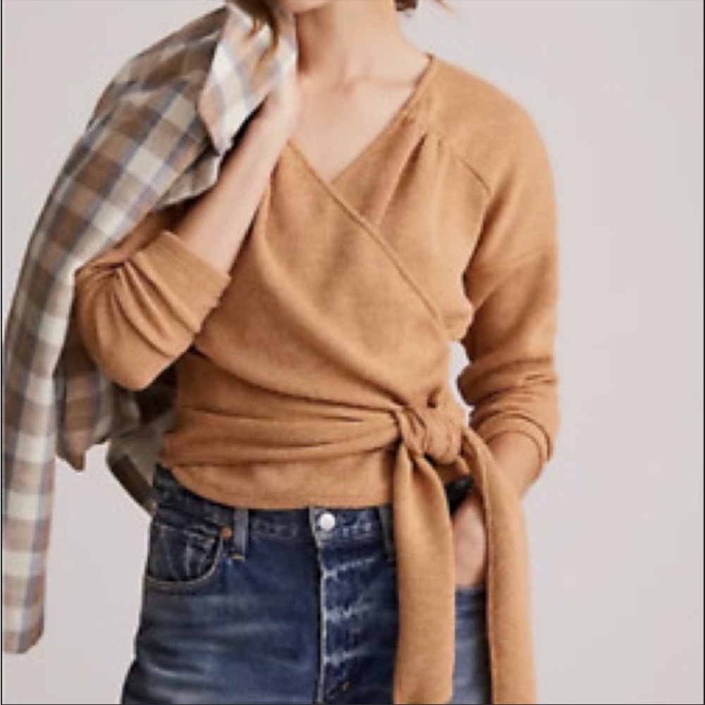 by Anthropologie NWOT Honey Camel Faux Wrap Tie V Neck Top